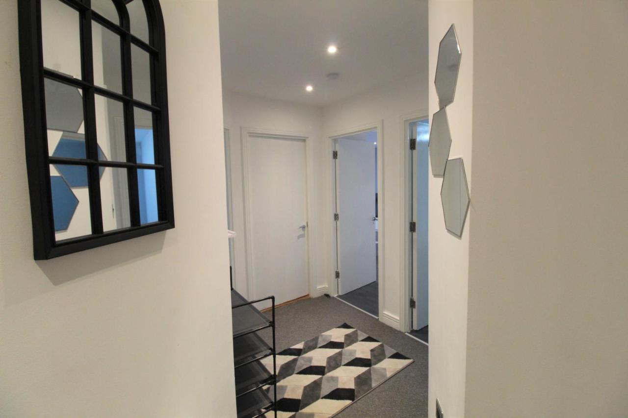 Abba Views Appartement Londen Buitenkant foto